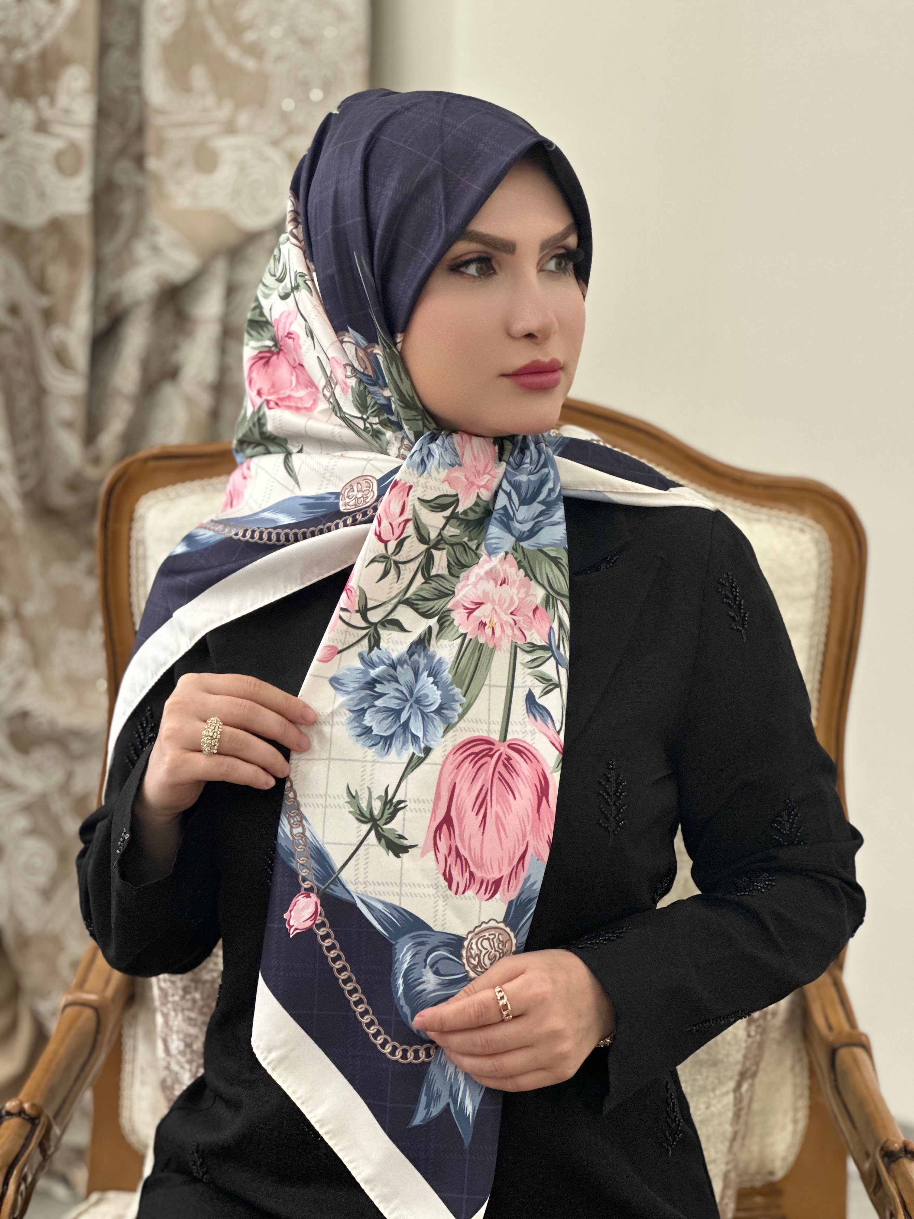 روسری ابریشم گیلاکو