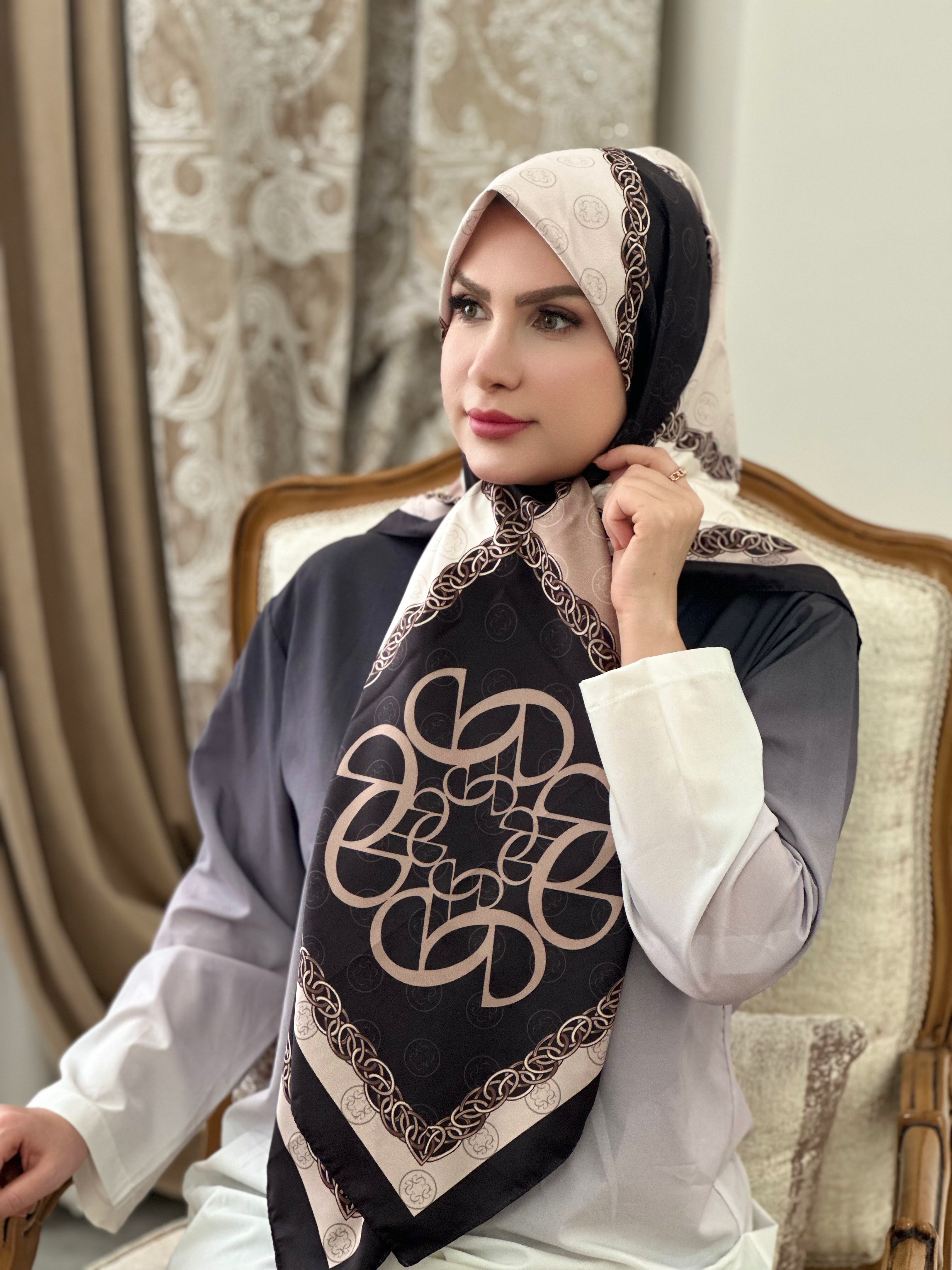 روسری ابریشم کیجا