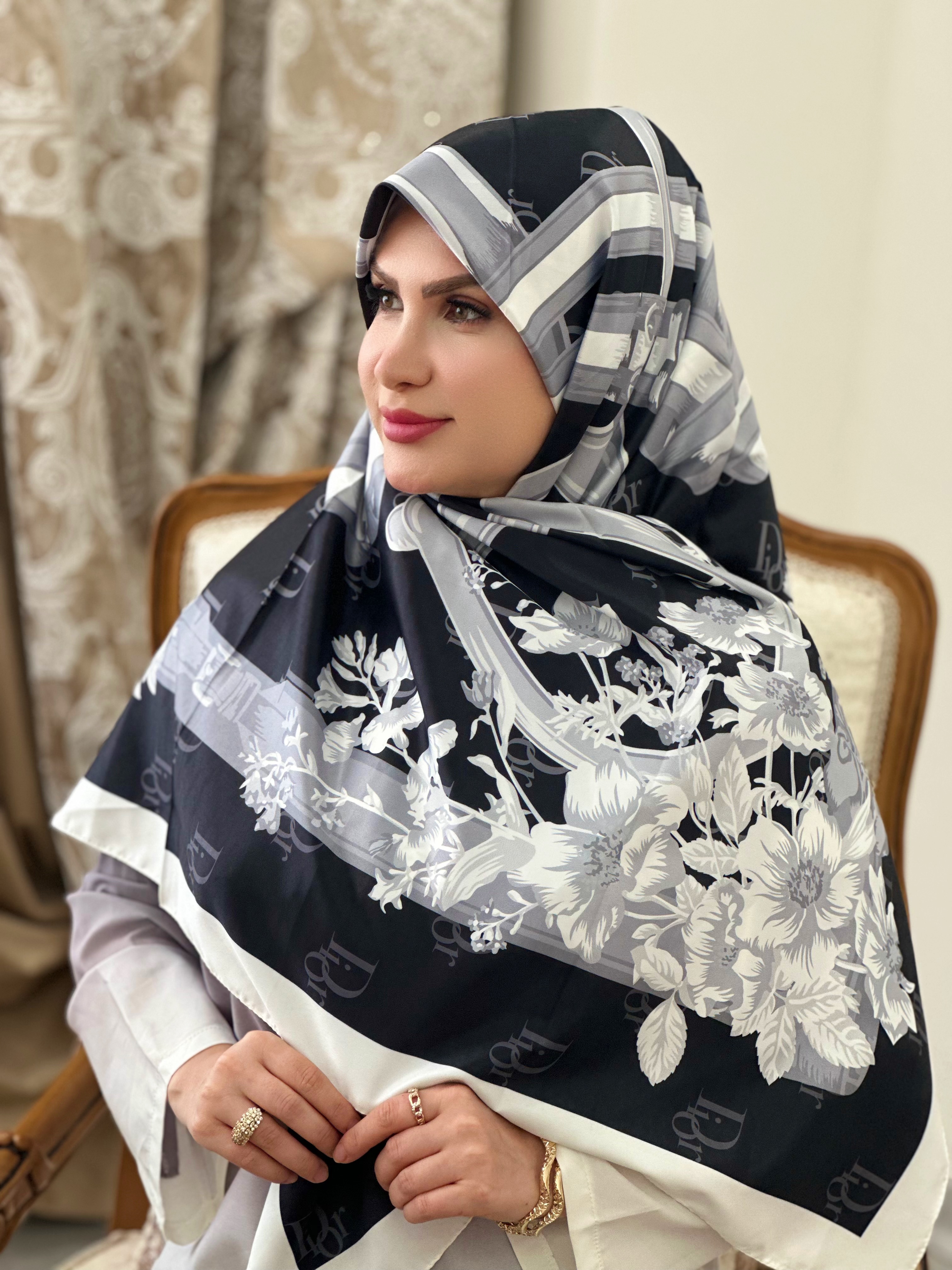 روسری ابریشم ارنواز