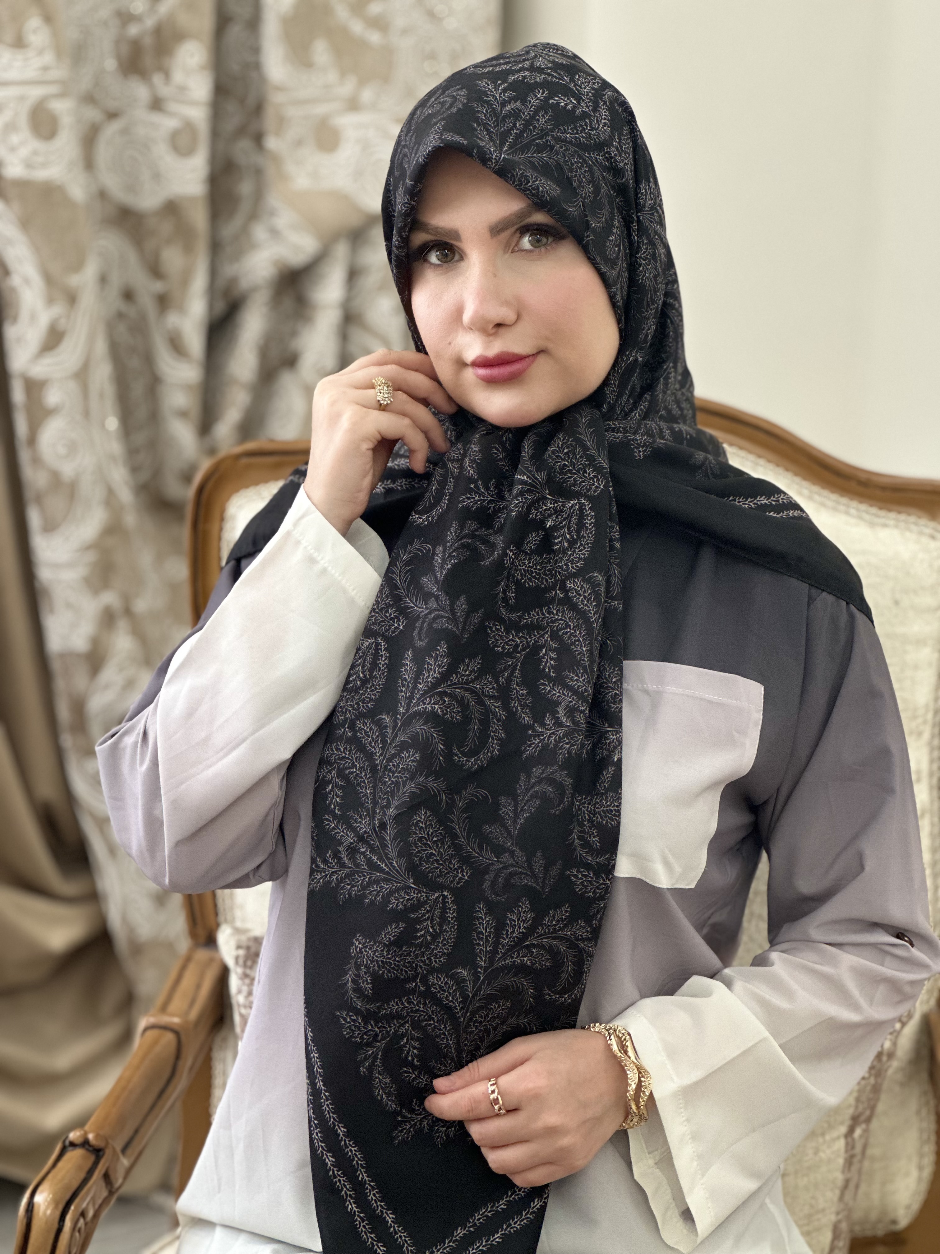روسری ثمینا